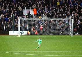 West Ham coach Adrián
