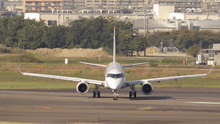 MITSUBISHI REGIONAL JET FRONT SIDE VIEW