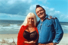 Miss Vandeputte (Lolo Ferrari) and Mister Vandeputte, owners of Camping Cosmos.