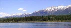 Rainy Lake and mountains.